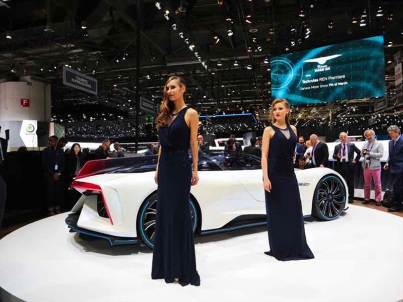 Las chicas del Auto Show de Ginebra 2017
