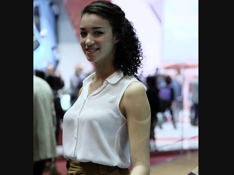 Las chicas del Salón de Ginebra 2014