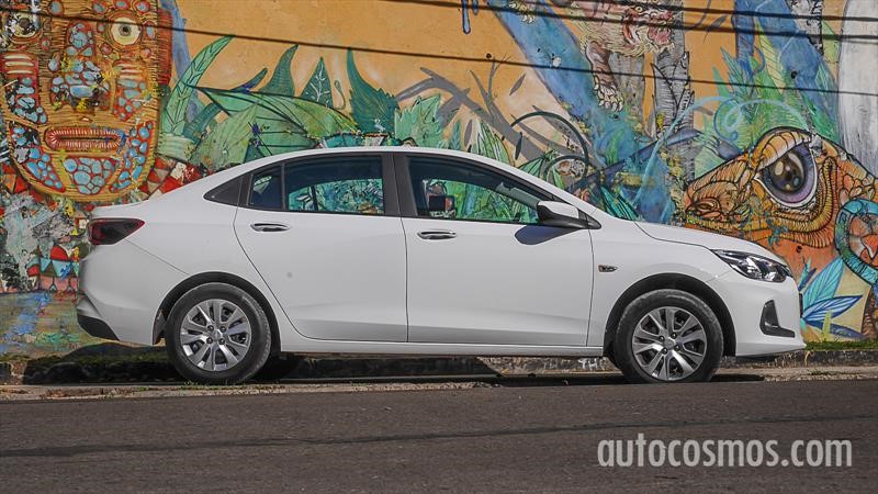 Chevrolet Onix Plus 1.2L a prueba