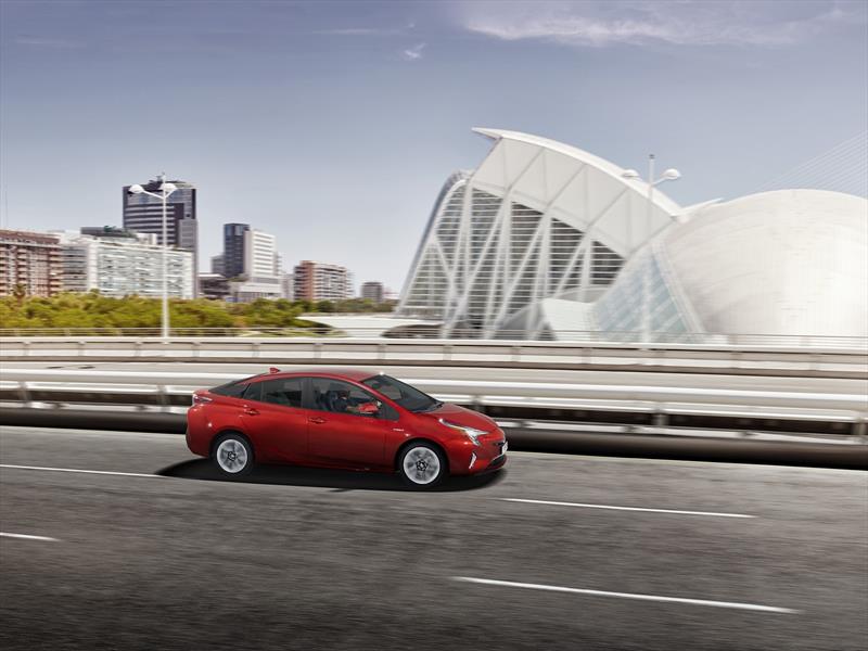 Toyota Prius 2016