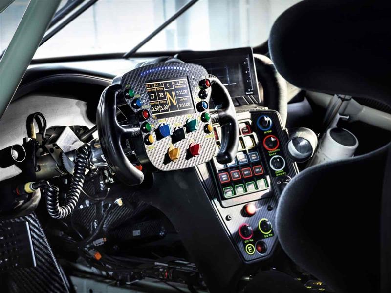 Porsche 911 RSR