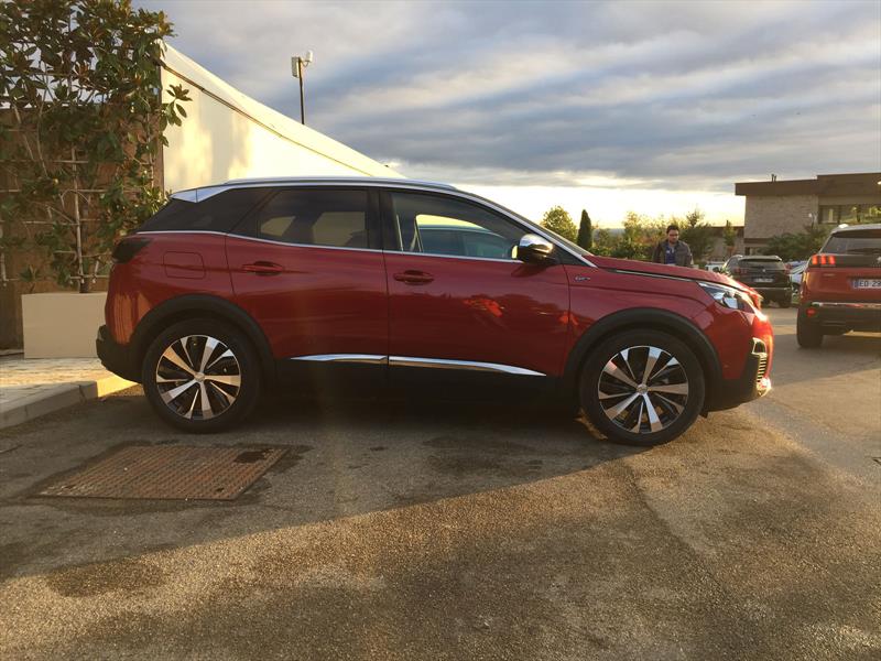 Peugeot 3008 2017