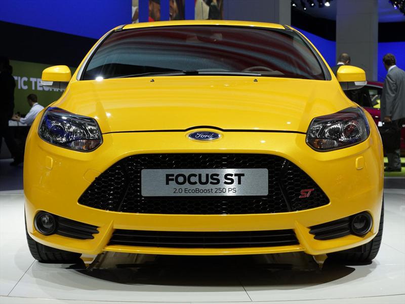 Ford Focus ST debuta en Frankfurt 2011