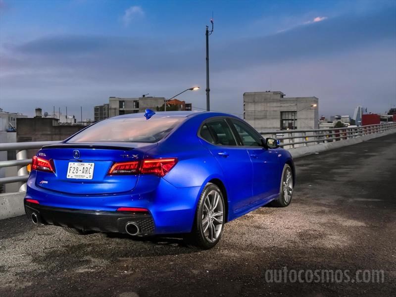 Acura TLX 2018