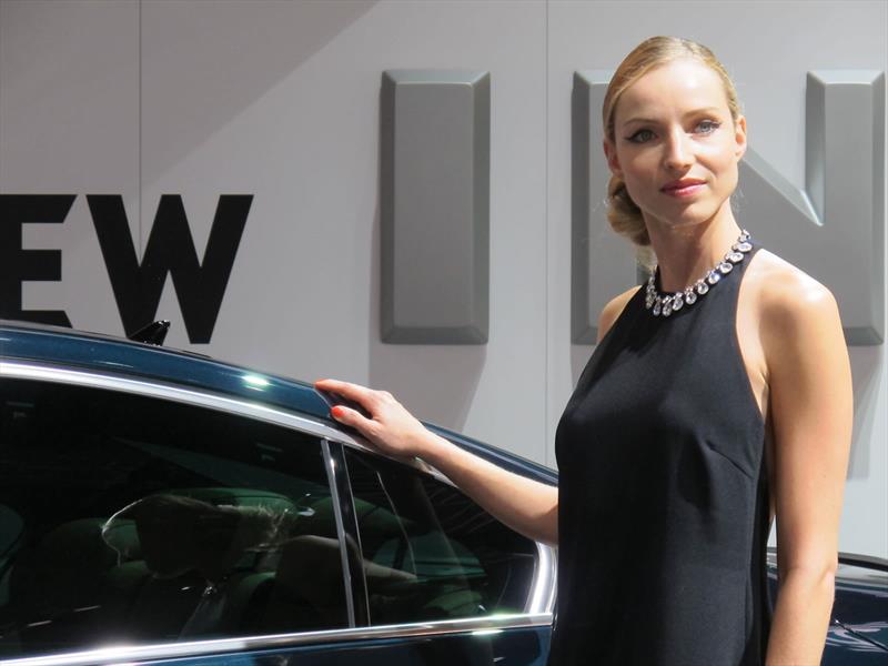 Las chicas del Salón de Frankfurt 2013