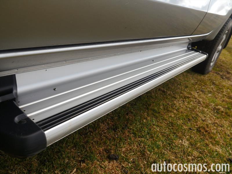 Nissan NP300 vs Toyota Hilux vs Mitsubishi L200