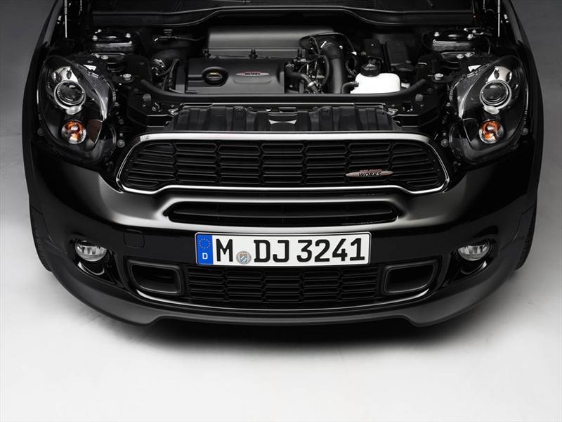 MINI Countryman John Cooper Works 2013