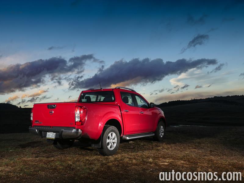 Nissan NP300 vs Toyota Hilux vs Mitsubishi L200