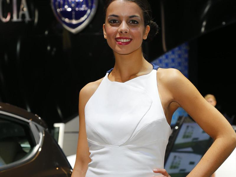 Las chicas del Salón de París 2012
