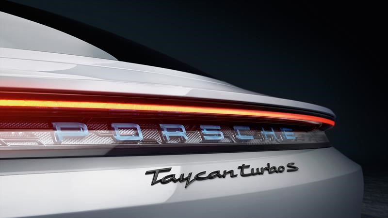 Porsche Taycan 2020