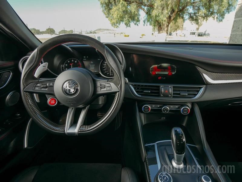 Alfa Romeo Giulia Quadrifoglio