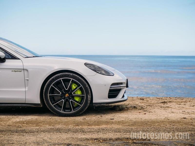 Porsche Panamera Turbo S E-Hybrid 2018