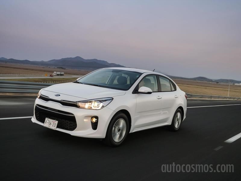KIA Rio Sedán 2018