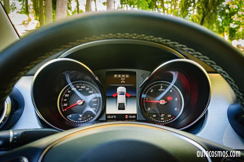Mercedes Clase X 2018 - World Premiere en Chile