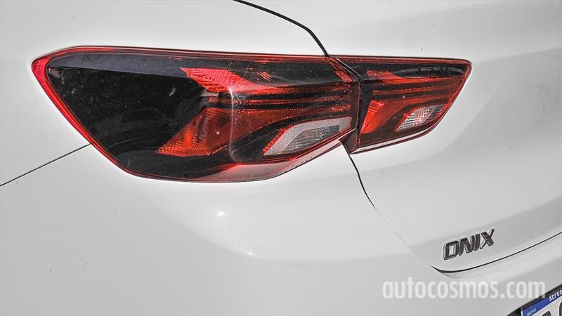 Chevrolet Onix Plus 1.2L a prueba