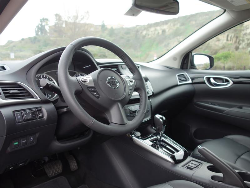 Nissan Sentra 2017