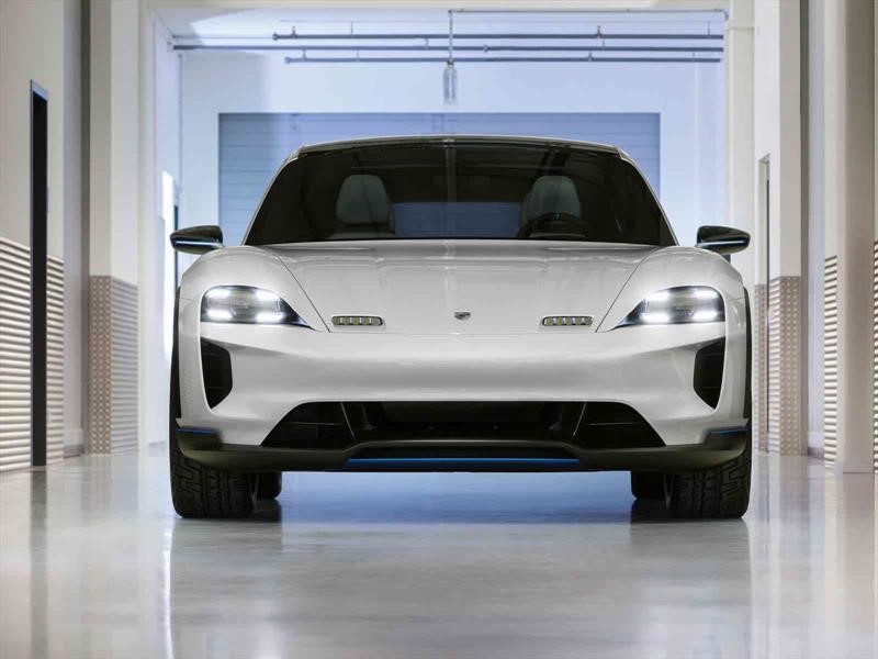 Porsche Mission E Cross Turismo