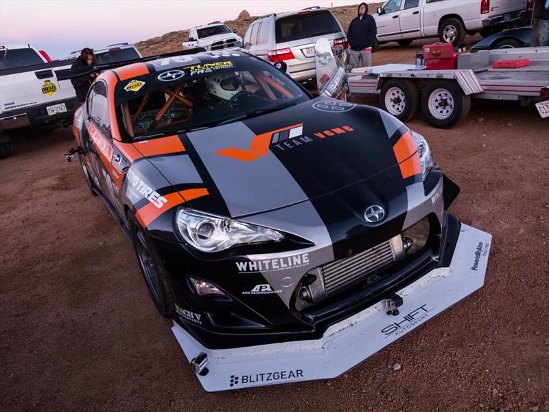Pikes Peak International Hill Climb 2013