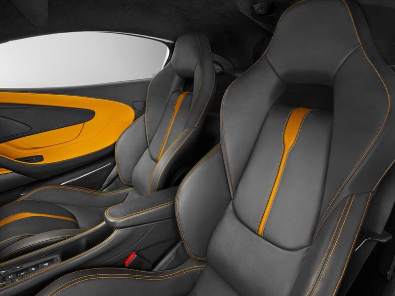 McLaren 570S