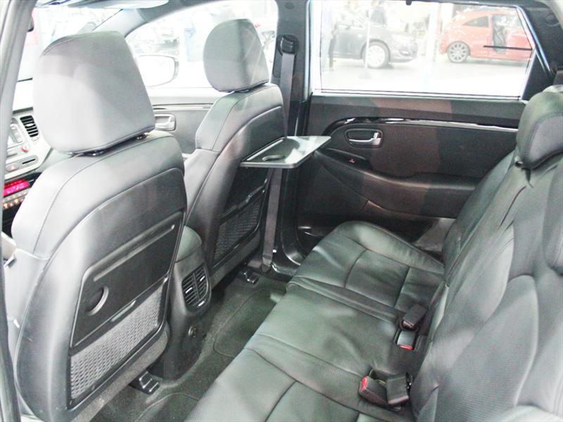 Nueva Kia Carens 2013 en el Salón del Automóvil