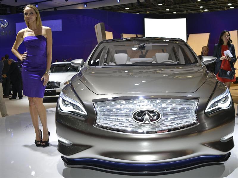 Las chicas del Salón de París 2012