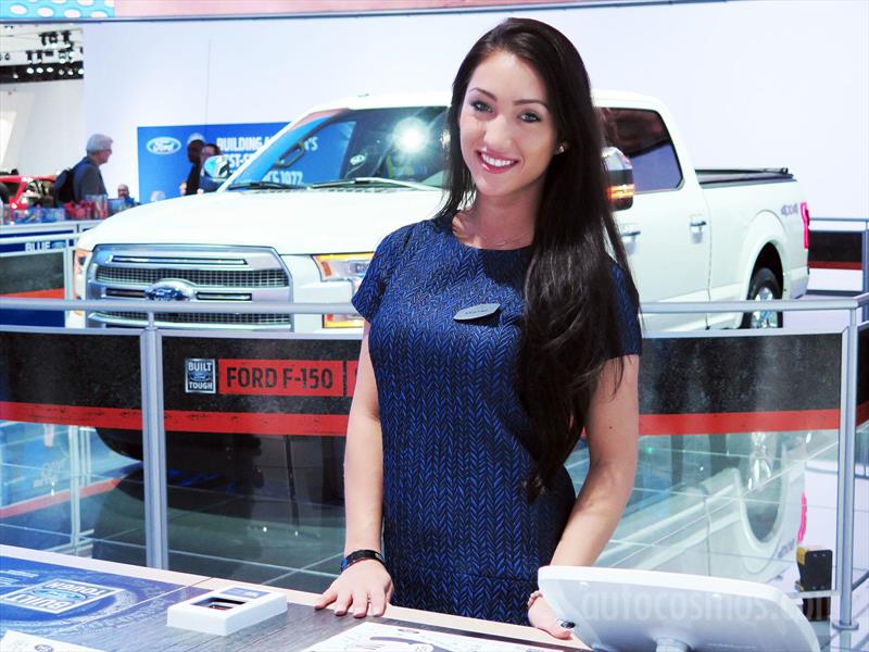 Las chicas del Salón de Detroit 2016