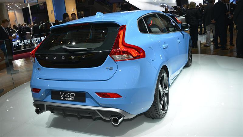 Volvo V40 Cross Country en parís 2012