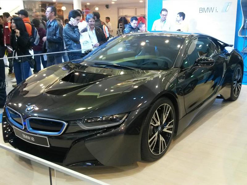 BMW i8