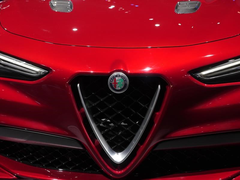 Alfa Romeo Stelvio 2018