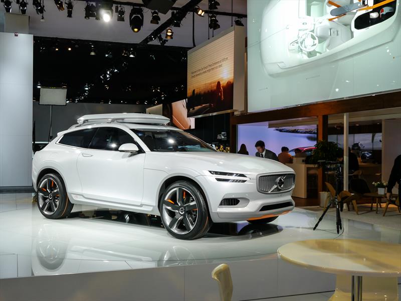 Volvo Concept XC Coupé