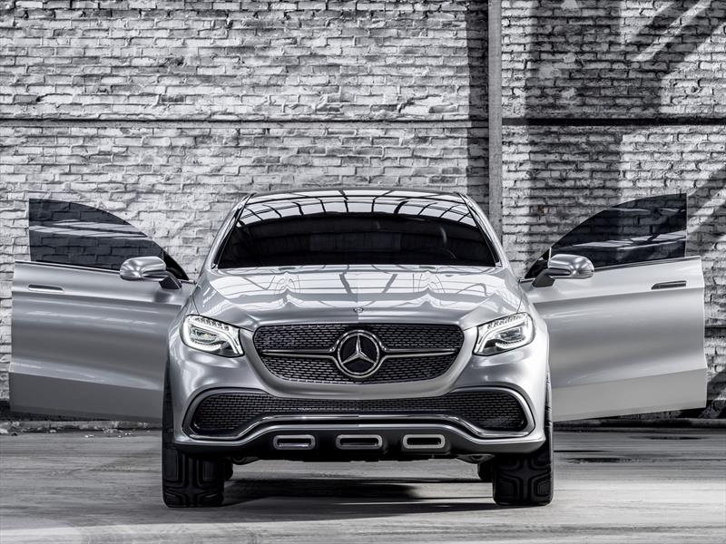 Mercedes Benz Concept Coupé SUV