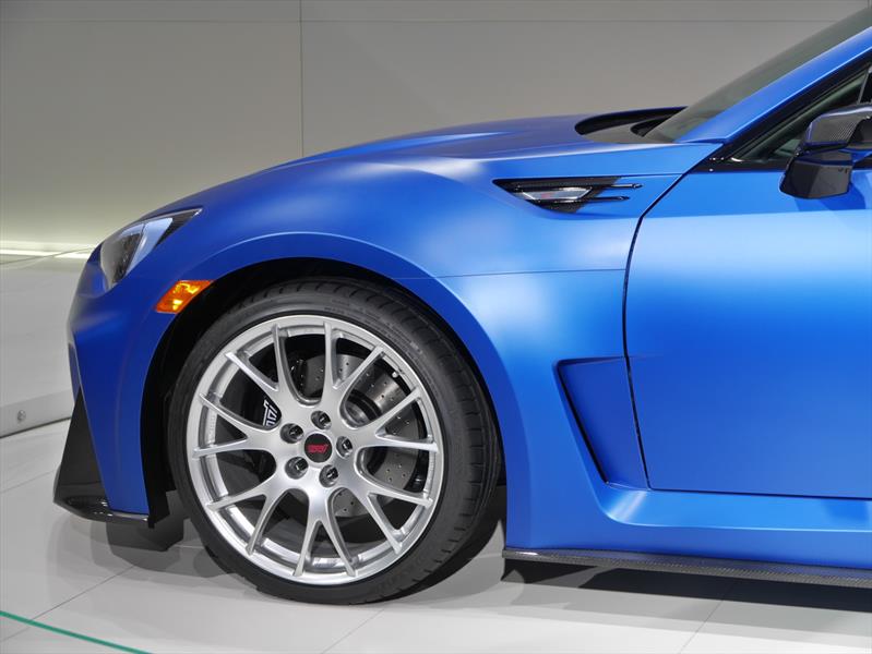 Subaru STI Performance Concept