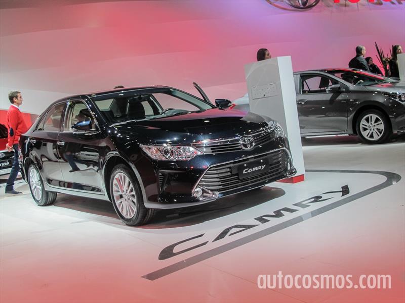 Toyota en el Salón de Buenos Aires 2015