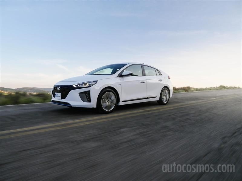 Test Drive Hyundai Ioniq