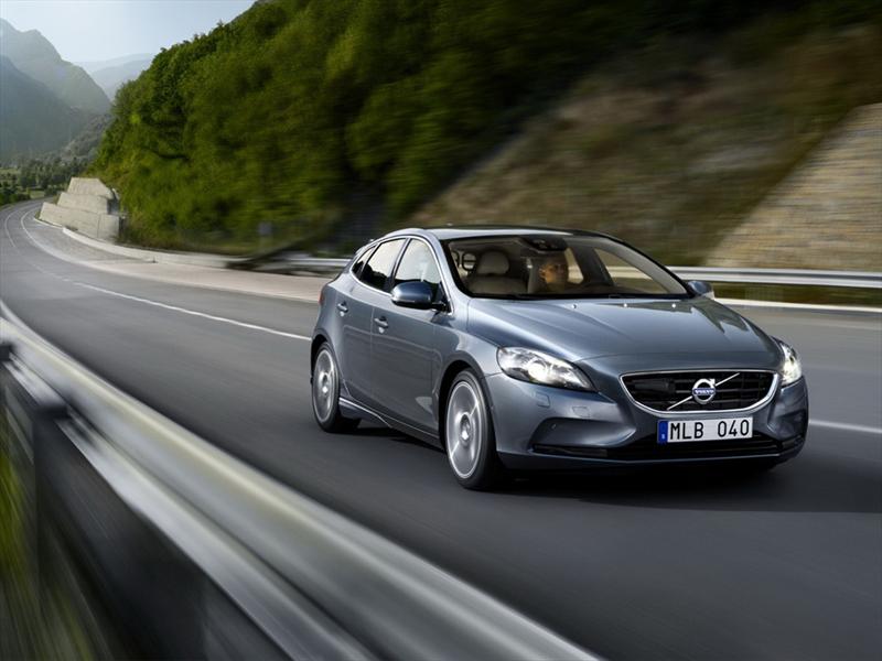 Volvo V40 2013