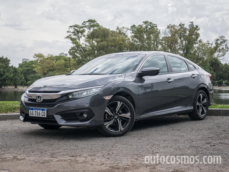 Honda Civic Sedán a prueba