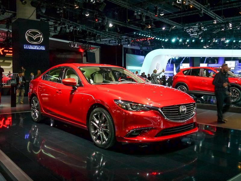 Mazda6 2016 recibe actualización