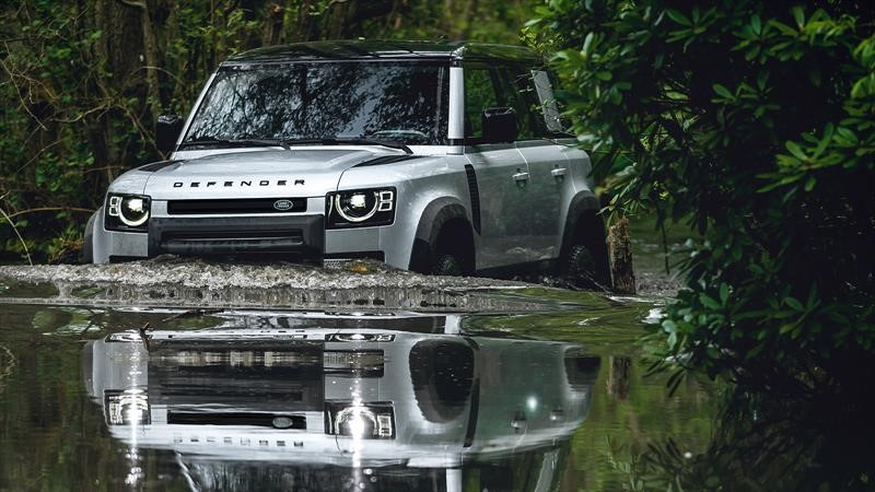 Land Rover Defender 2020