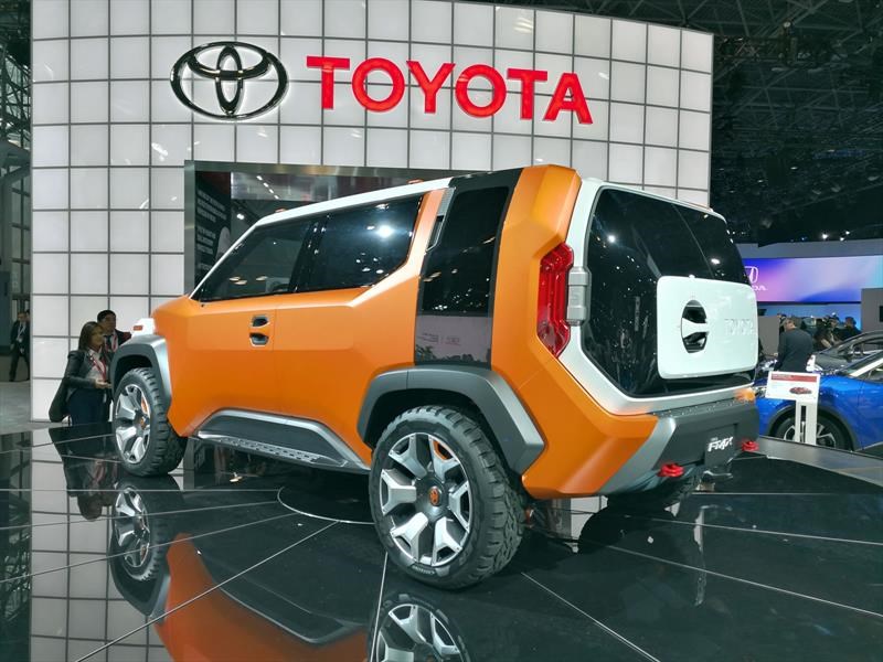 Toyota FT-4X Concept