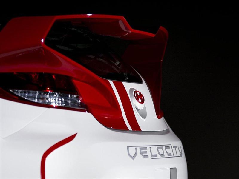 Hyundai Veloster Velocity Concept