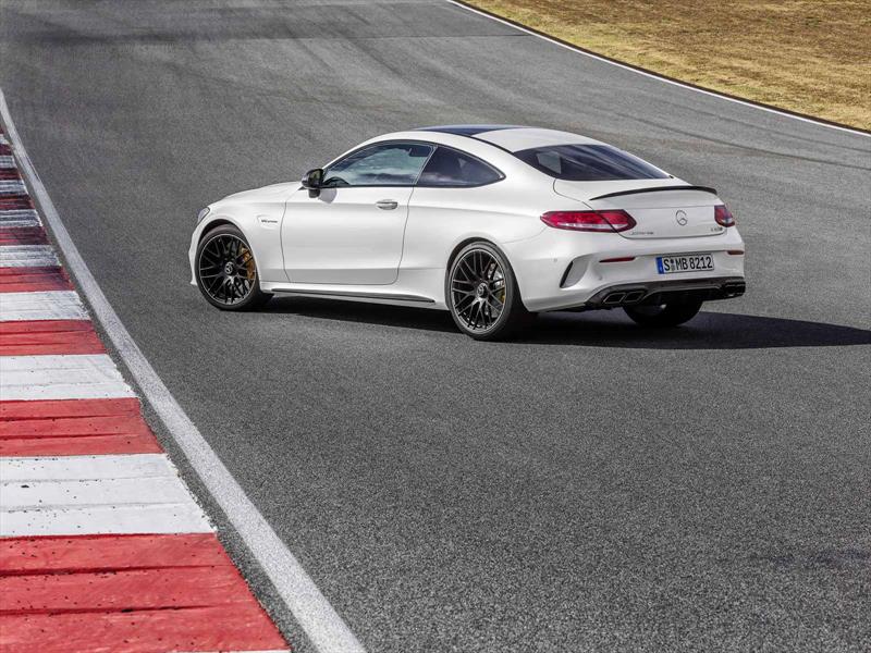 Mercedes-AMG C 63 Coupé 2017