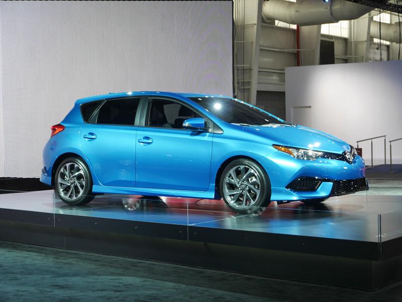 Scion iM 2016