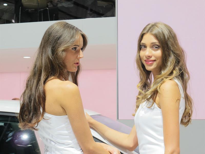 Las chicas del Salón de Frankfurt 2013