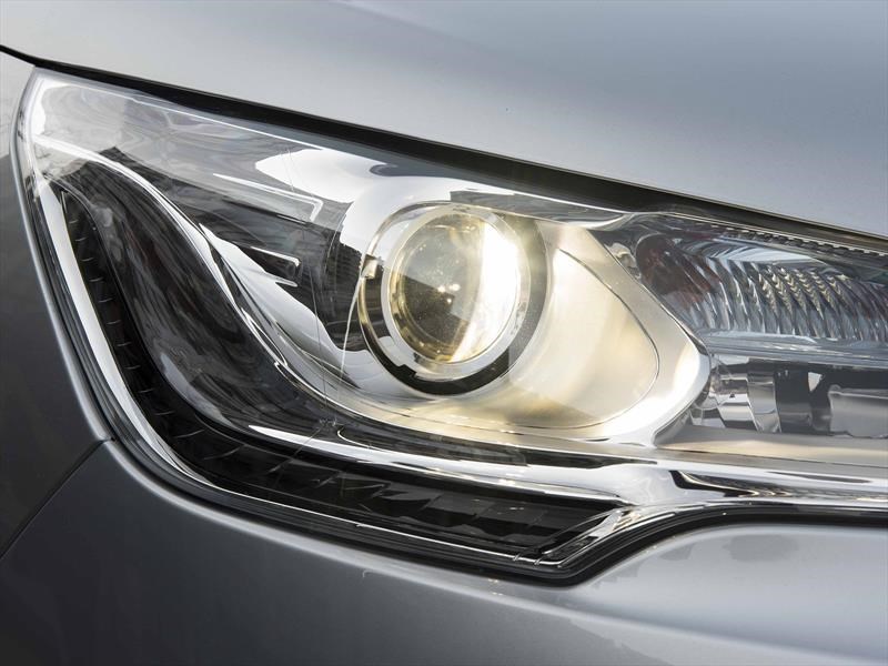 Citroën C4 Lounge 10 años