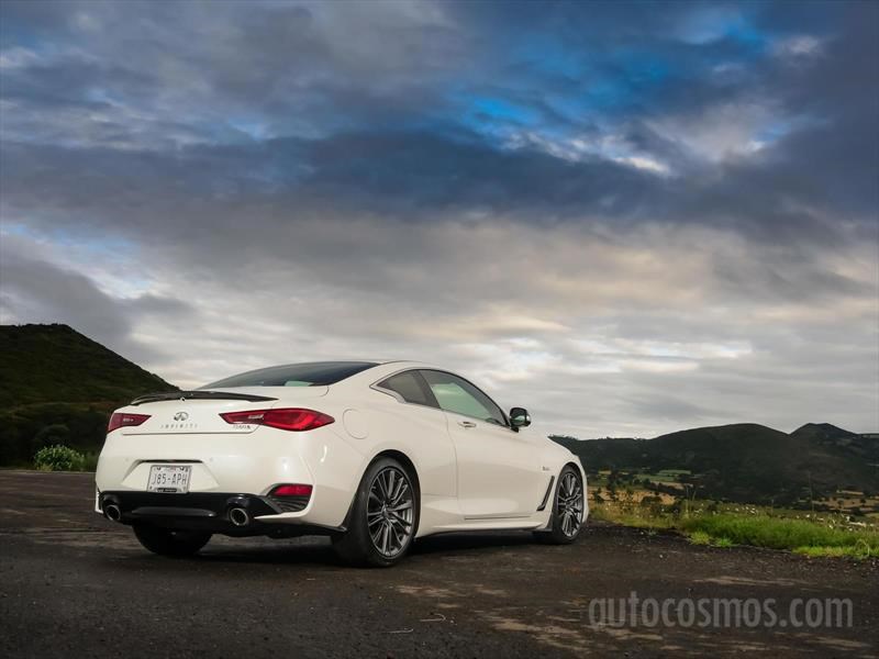 Infiniti Q60 2017