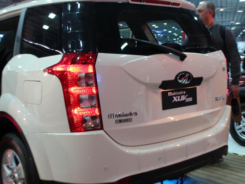 Mahindra XUV 500 debuta en el Salón del Automóvil