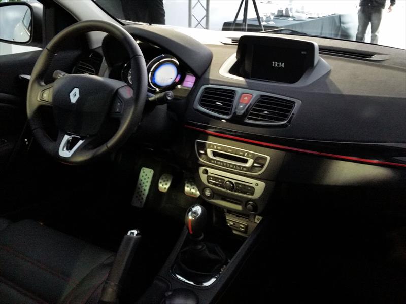 Nuevo Renault Fluence GT2
