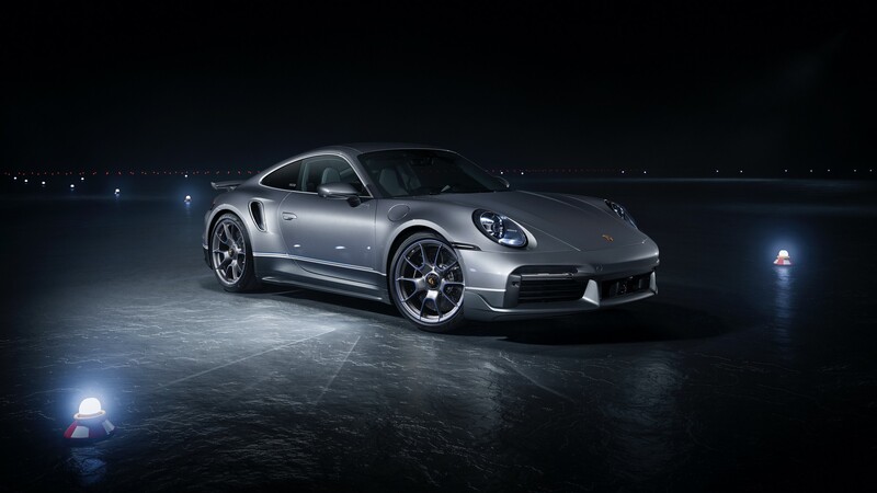 Porsche 911 Turbo S Embraer Special Edition