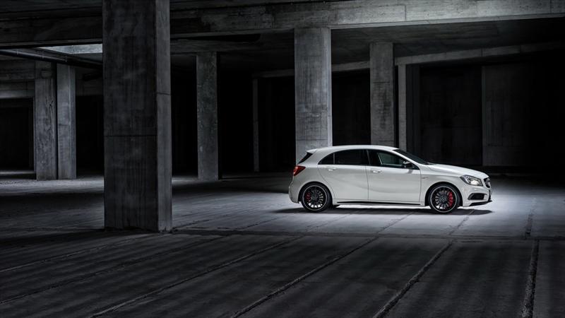 Mercedes-Benz A45 AMG 2014