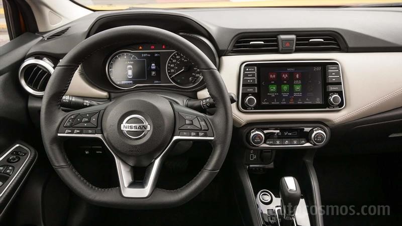 Nissan Versa 2020